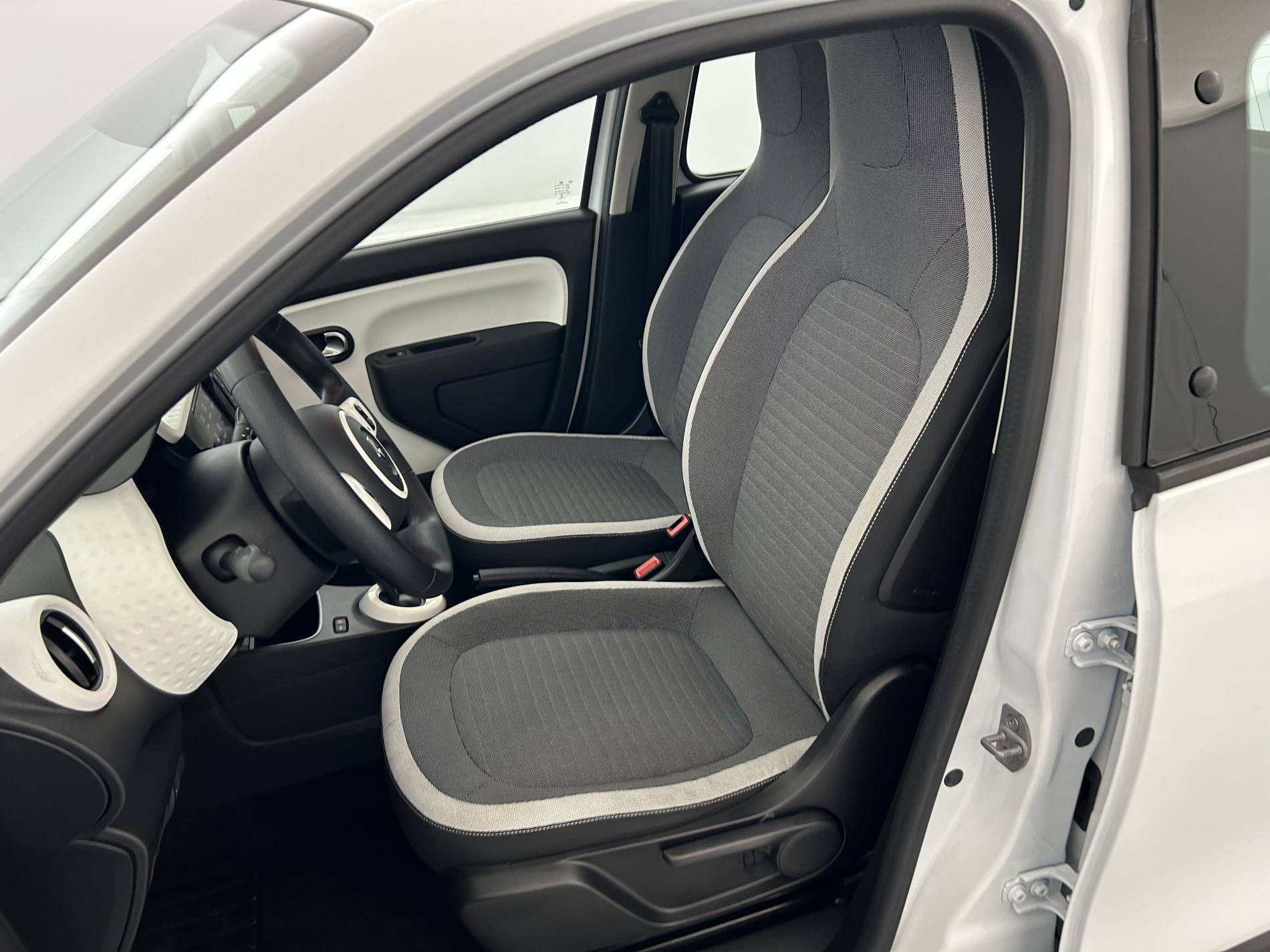 Vente en ligne Renault Twingo Electrique Twingo III Achat Intégral - 21 au prix de 9 990 €