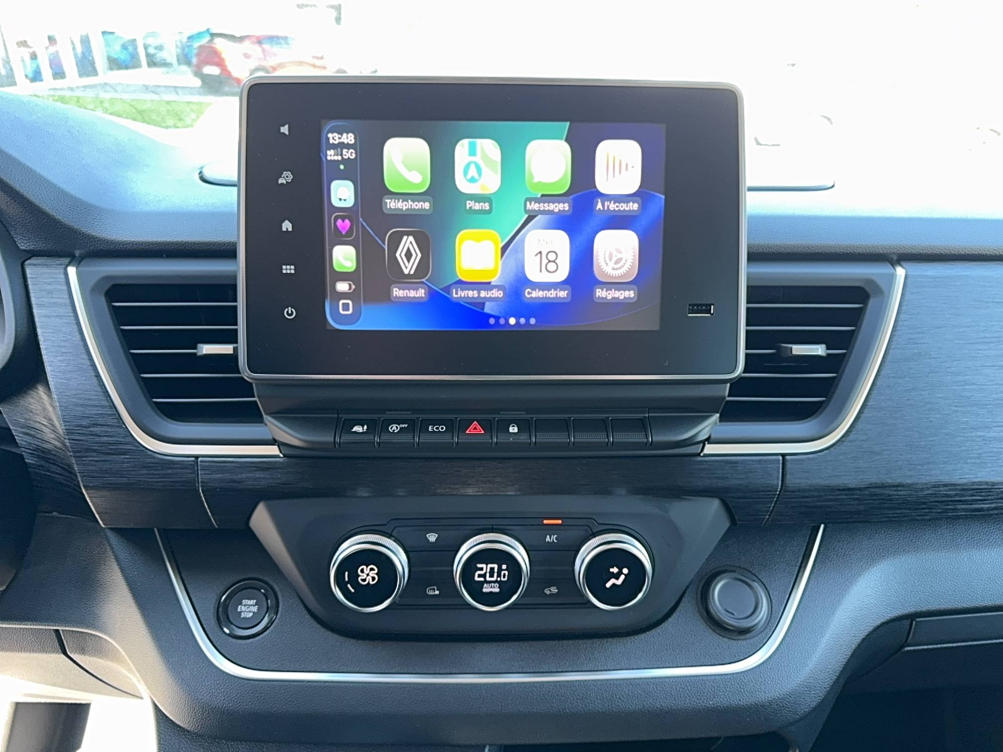 Vente en ligne Renault Trafic Cabine Approfondie TRAFIC CA BLUE DCI 170 L2H1 3T AUTO au prix de 42 990 €