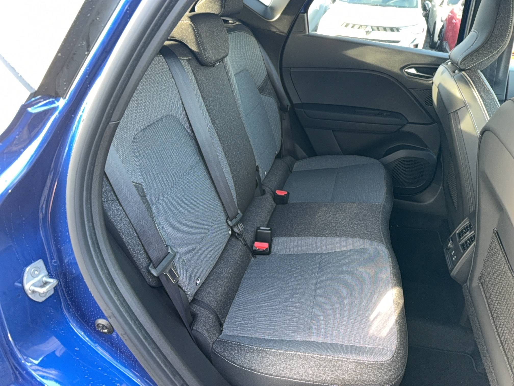 Vente en ligne Renault Captur  E-Tech full hybrid 160 ch au prix de 29 780 €