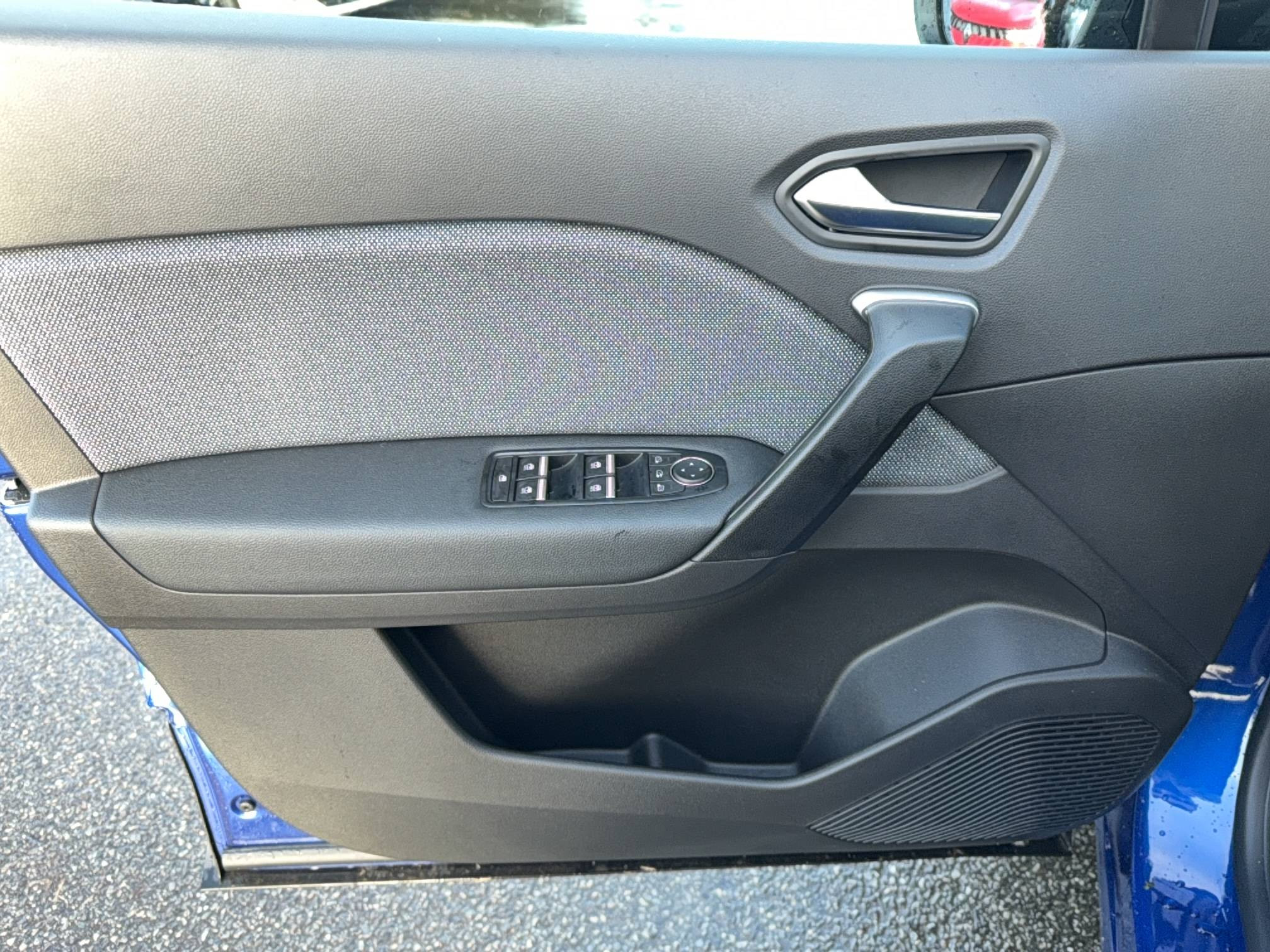 Vente en ligne Renault Captur  E-Tech full hybrid 160 ch au prix de 29 780 €