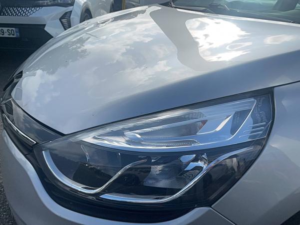 Vente en ligne Renault Clio 4 Clio dCi 90 E6C EDC au prix de 10 490 €