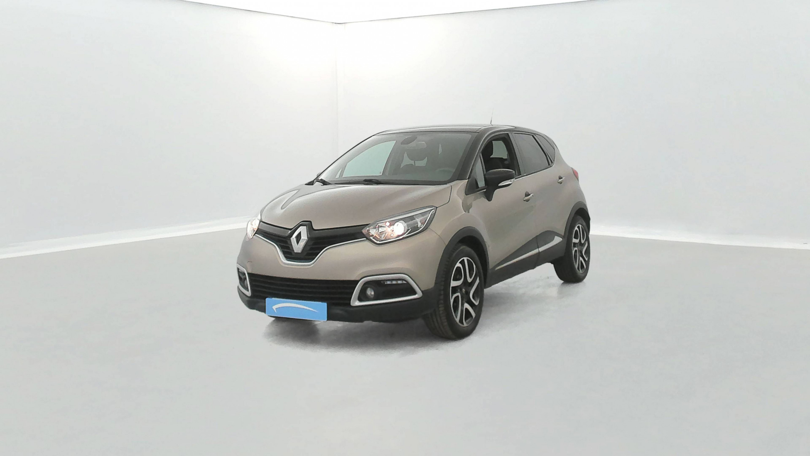 Renault Captur  TCe 120 occasion de 2014 en vente à Concarneau