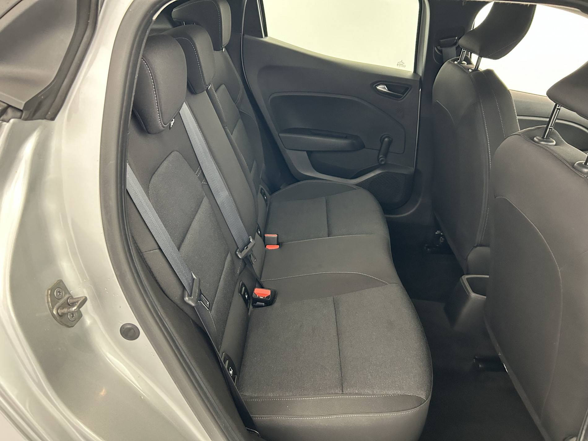 Vente en ligne Renault Clio 5 Clio TCe 90 au prix de 14 620 €