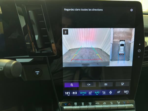 Vente en ligne Renault Scenic E-Tech Scenic E-Tech electrique 220 ch grande autonomie au prix de 48 990 €