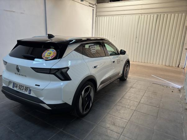 Vente en ligne Renault Scenic E-Tech Scenic E-Tech electrique 220 ch grande autonomie au prix de 48 990 €