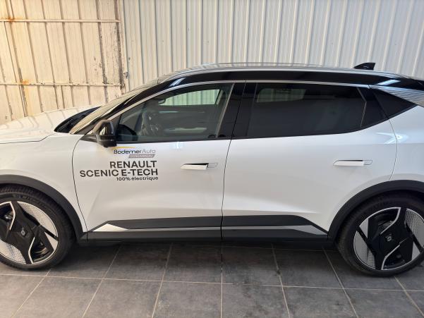 Vente en ligne Renault Scenic E-Tech Scenic E-Tech electrique 220 ch grande autonomie au prix de 48 990 €