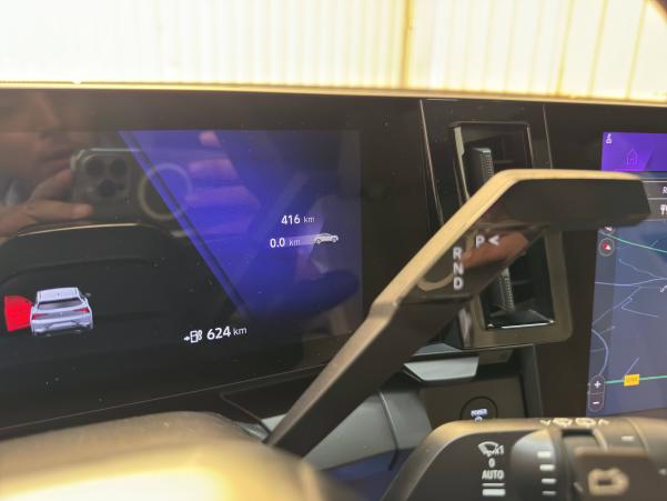 Vente en ligne Renault Scenic E-Tech Scenic E-Tech electrique 220 ch grande autonomie au prix de 48 990 €