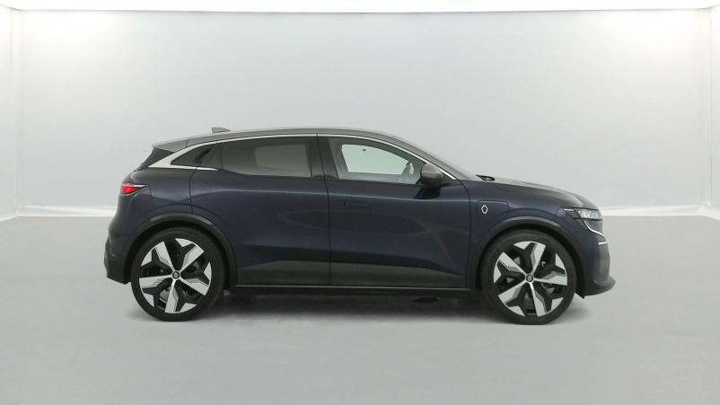 Vente en ligne Renault Megane E-Tech  EV60 220 ch optimum charge au prix de 25 990 €
