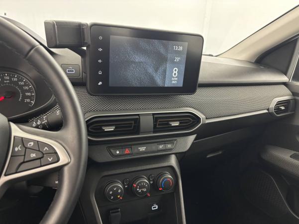 Vente en ligne Dacia Sandero  ECO-G 100 au prix de 16 670 €