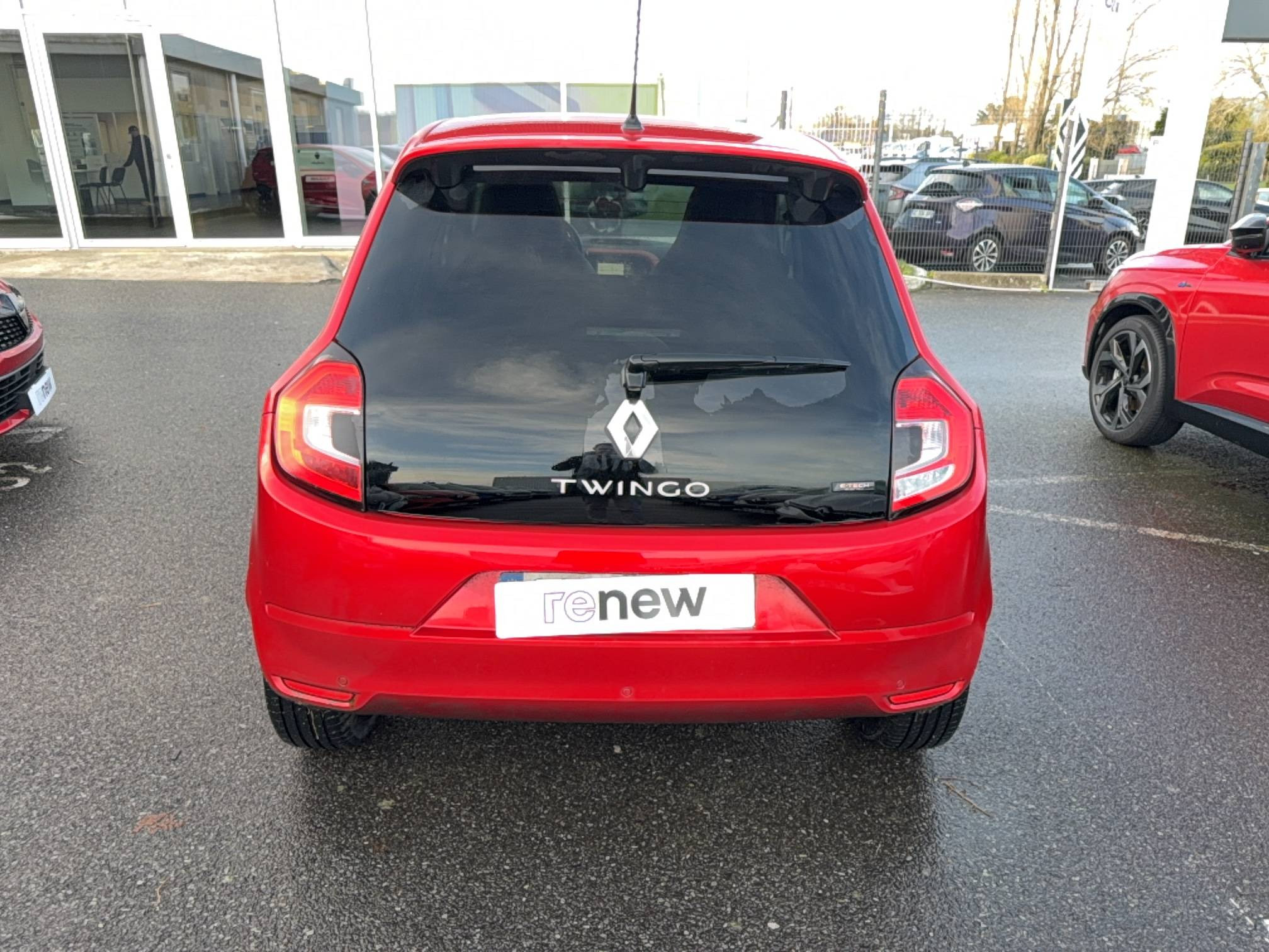 Vente en ligne Renault Twingo Electrique Twingo III E-Tech au prix de 12 850 €