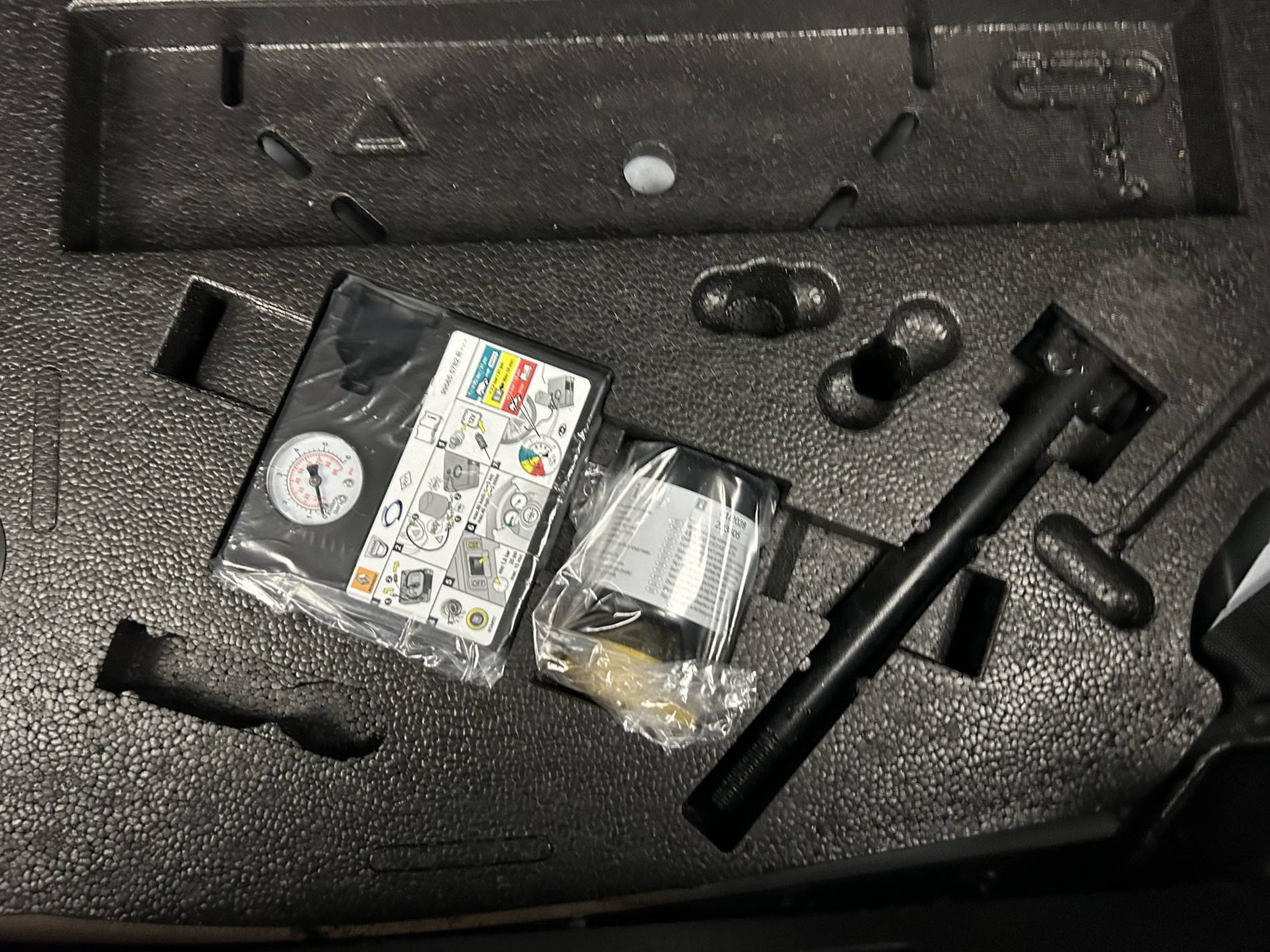 Vente en ligne Renault Clio 5 Clio E-Tech full hybrid 145 au prix de 16 740 €