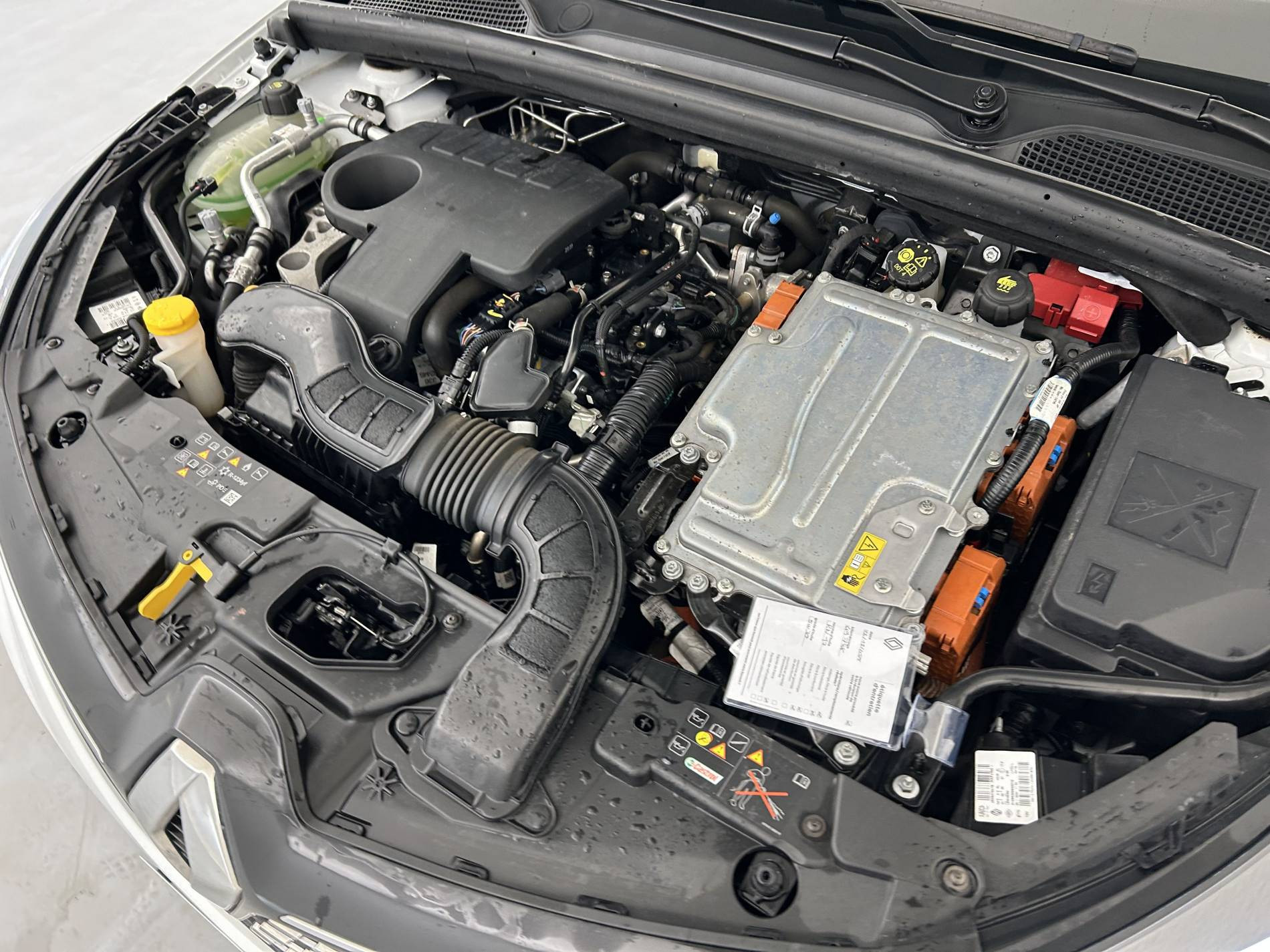 Vente en ligne Renault Clio 5 Clio E-Tech full hybrid 145 au prix de 16 740 €