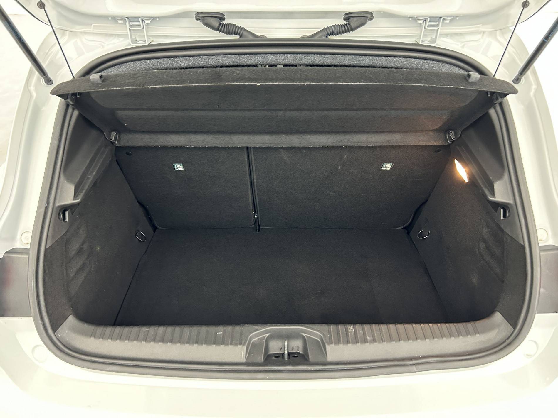 Vente en ligne Renault Clio 5 Clio E-Tech full hybrid 145 au prix de 16 740 €