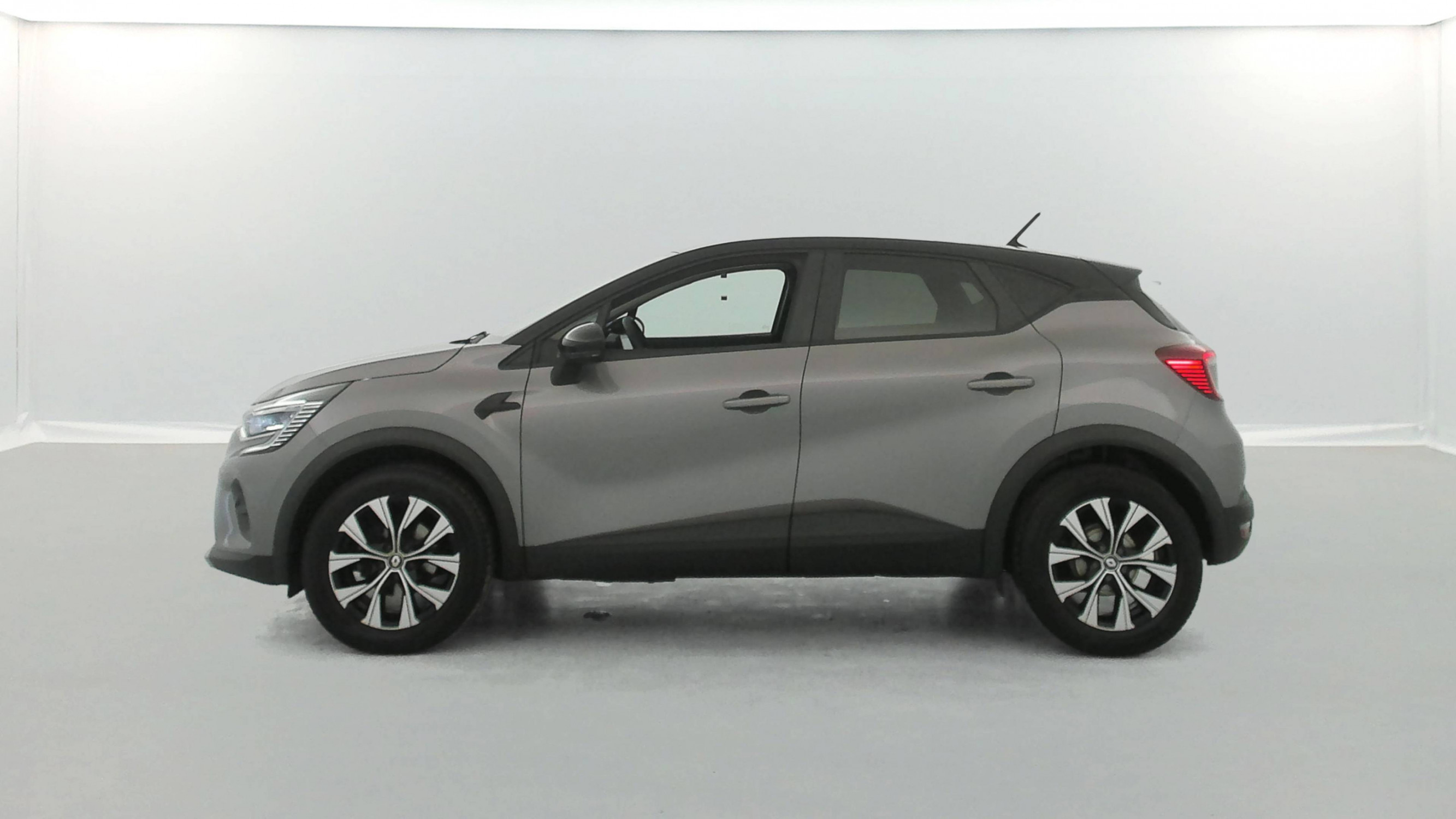 Vente en ligne Renault Captur  TCe 100 GPL au prix de 15 490 €