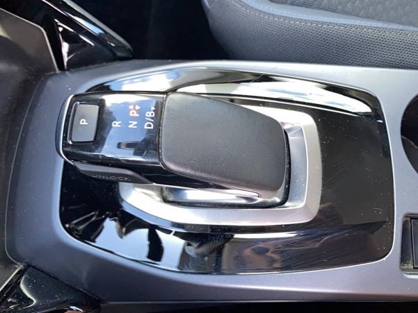 Vente en ligne Peugeot E-2008  136 ch au prix de 14 990 €