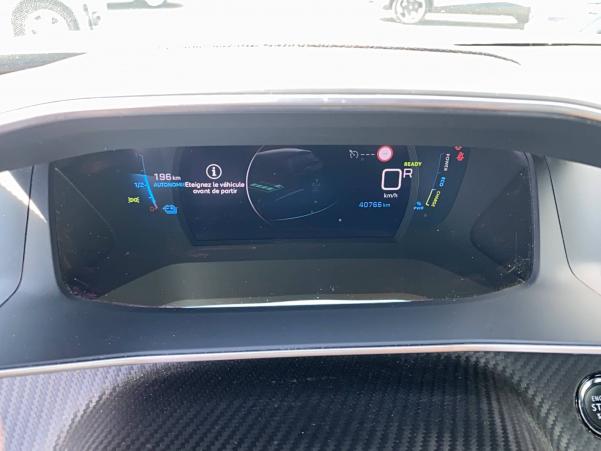 Vente en ligne Peugeot E-2008  136 ch au prix de 14 990 €
