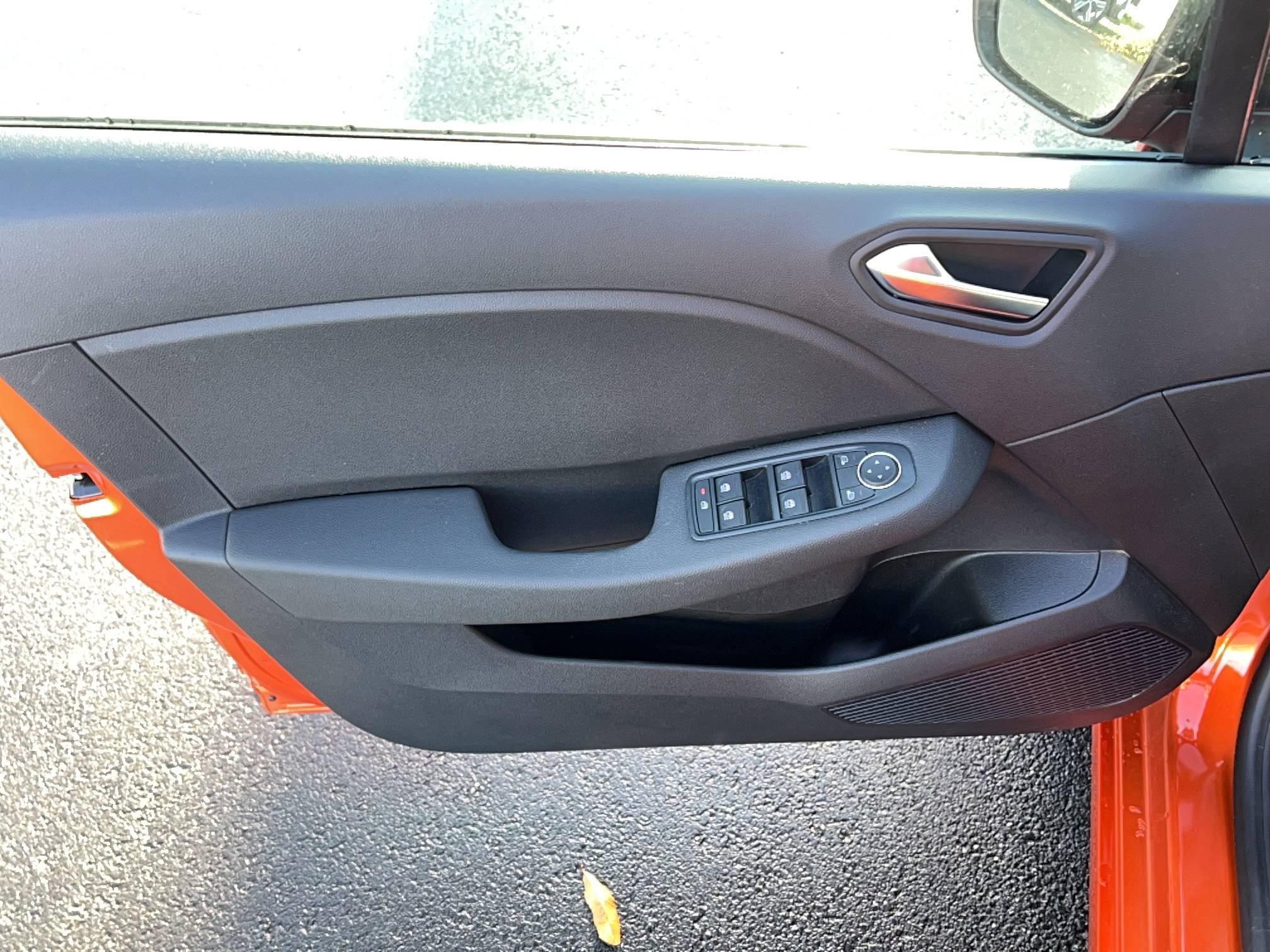 Vente en ligne Renault Clio 5 Clio SCe 65 ch au prix de 14 990 €