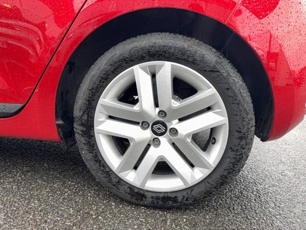 Vente en ligne Renault Clio 5 Clio Eco-G 100 ch GSR2 au prix de 16 890 €