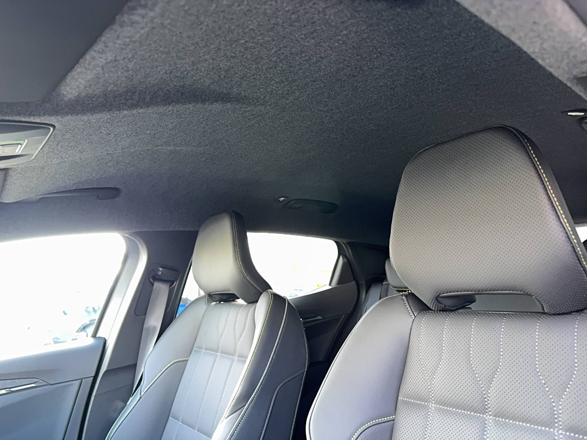 Vente en ligne Renault Megane E-Tech  220 ch autonomie confort GSR2 au prix de 41 790 €