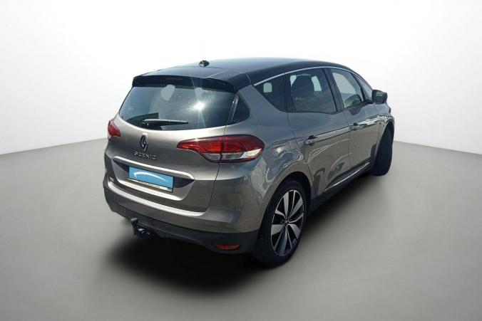 Vente en ligne Renault Scenic 4 Scenic Blue dCi 120 au prix de 16 490 €