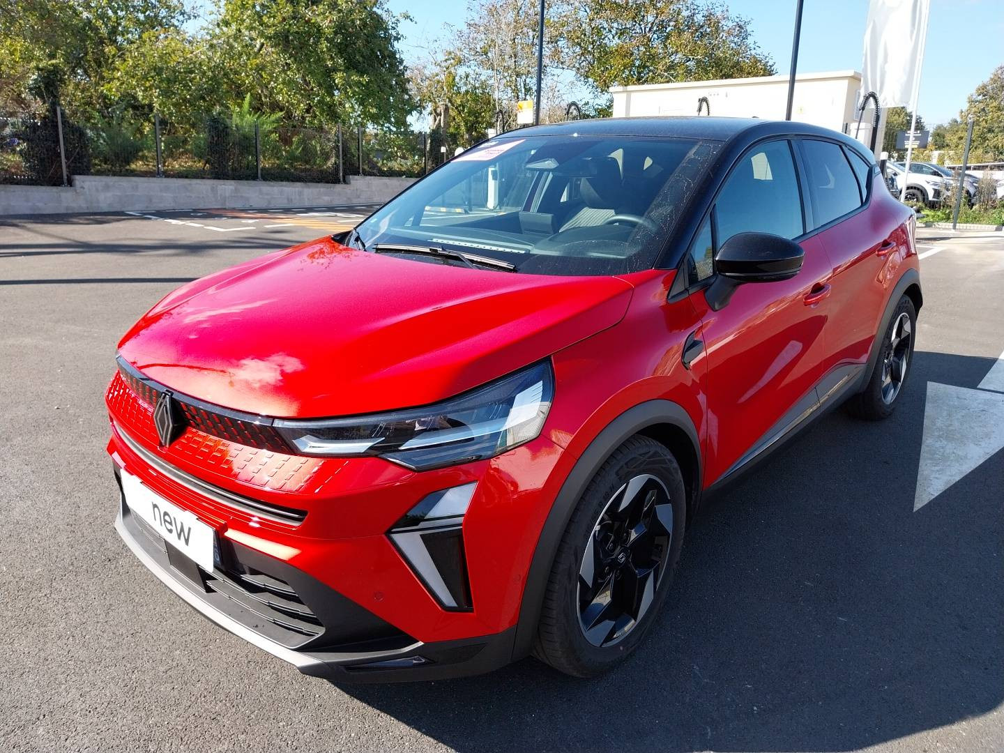 Renault Captur  E-Tech full hybrid 145 ch occasion de 2025 en vente à Concarneau