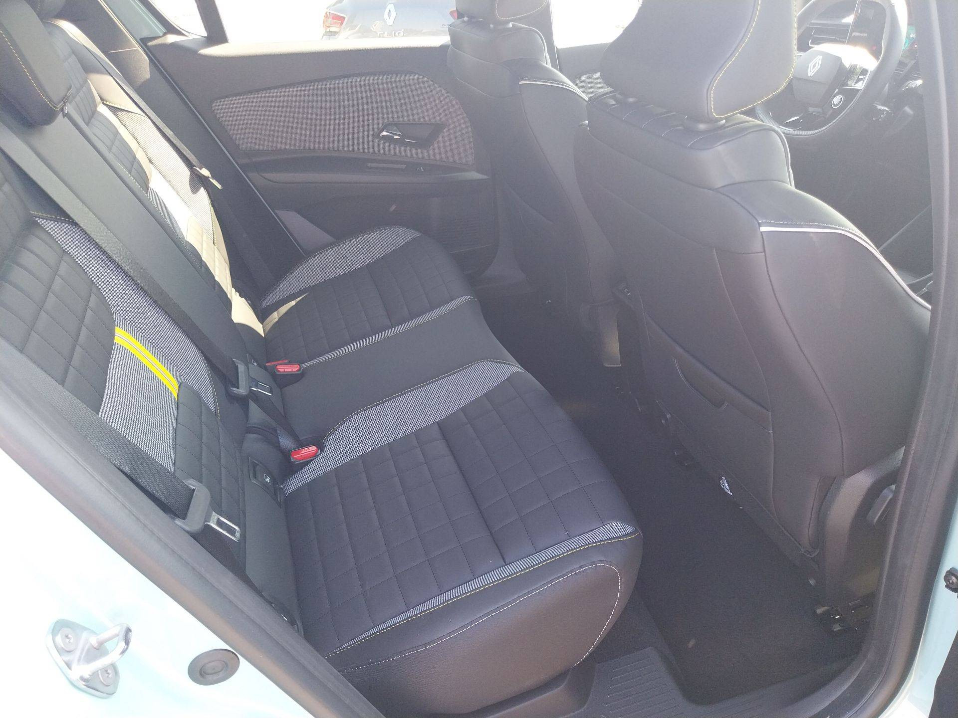 Vente en ligne Renault R4 E-Tech  150 ch autonomie confort au prix de 38 140 €