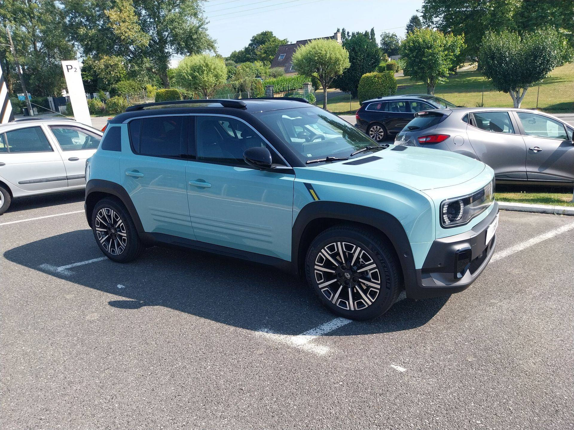 Vente en ligne Renault R4 E-Tech  150 ch autonomie confort au prix de 38 140 €