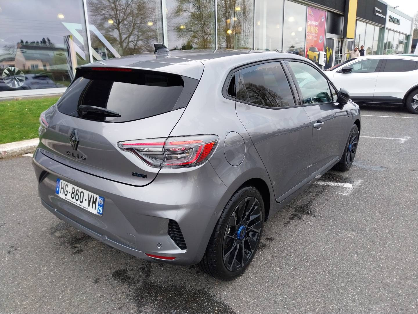 Vente en ligne Renault Clio 5 Clio E-Tech full hybrid 145 ch GSR2 au prix de 30 100 €