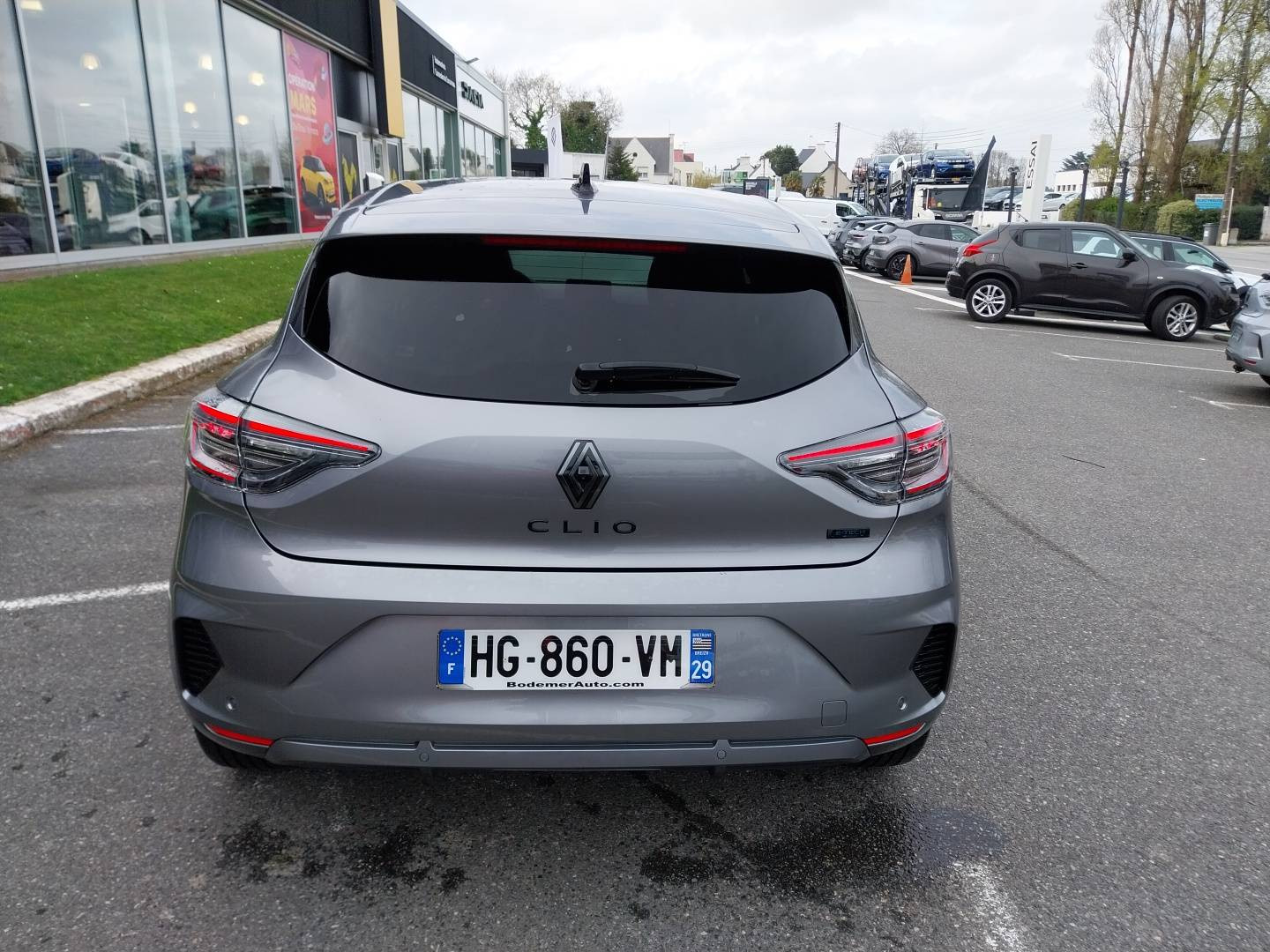 Vente en ligne Renault Clio 5 Clio E-Tech full hybrid 145 ch GSR2 au prix de 30 100 €