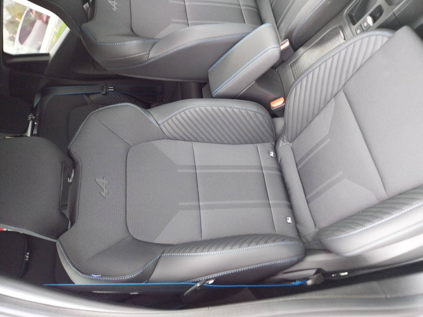 Vente en ligne Renault Clio 5 Clio E-Tech full hybrid 145 ch GSR2 au prix de 30 100 €