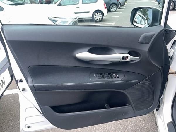 Vente en ligne Toyota Auris  HSD 136h au prix de 10 990 €