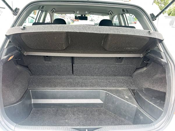 Vente en ligne Toyota Auris  HSD 136h au prix de 10 990 €