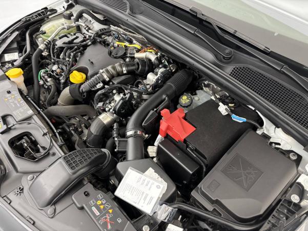 Vente en ligne Renault Clio 5 Clio Blue dCi 100 - 21N au prix de 13 990 €