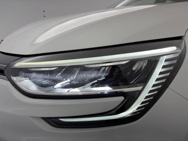 Vente en ligne Renault Megane 4 Mégane IV Berline Blue dCi 115 au prix de 15 990 €