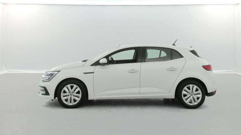 Vente en ligne Renault Megane 4 Mégane IV Berline Blue dCi 115 au prix de 15 990 €