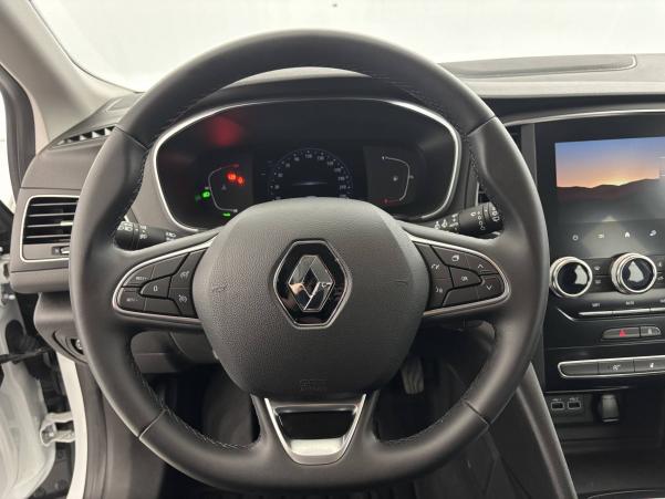 Vente en ligne Renault Megane 4 Mégane IV Berline Blue dCi 115 au prix de 15 990 €