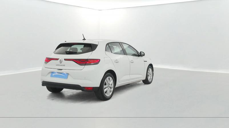 Vente en ligne Renault Megane 4 Mégane IV Berline Blue dCi 115 au prix de 15 990 €