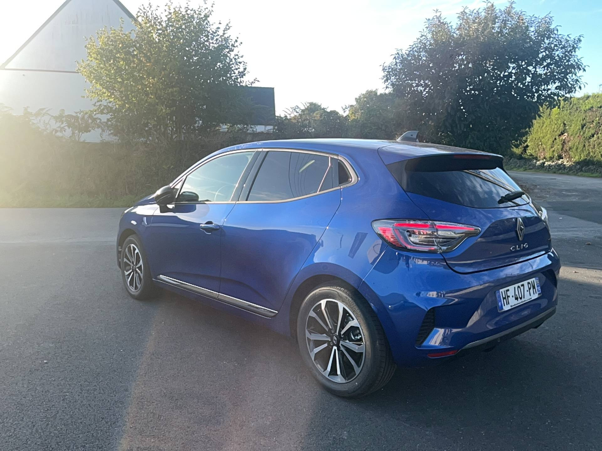 Vente en ligne Renault Clio 5 Clio E-Tech full hybrid 145 ch GSR2 au prix de 27 450 €