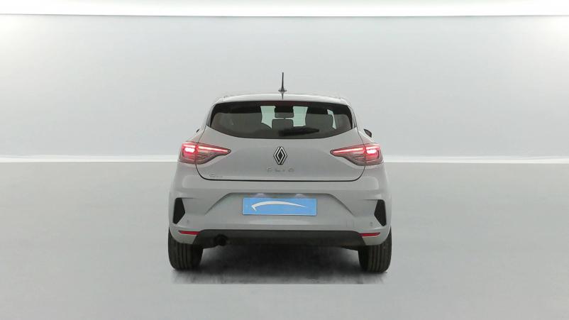 Vente en ligne Renault Clio 5 Clio TCe 90 au prix de 14 750 €