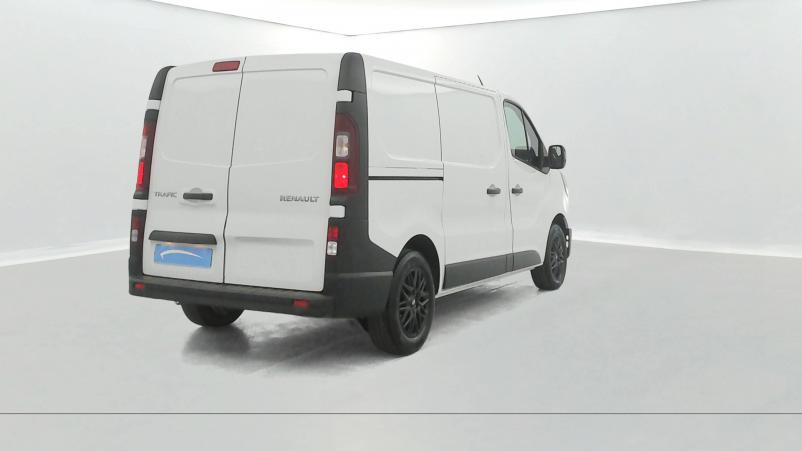 Vente en ligne Renault Trafic 3 Fourgon TRAFIC FGN L1H1 2800 KG BLUE DCI 130 au prix de 20 900 €