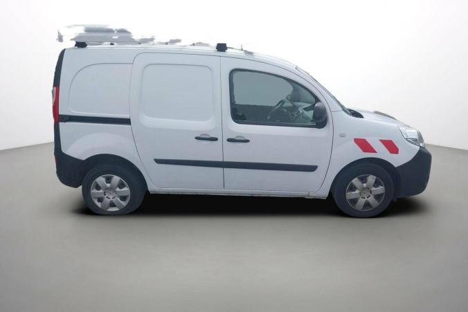 Vente en ligne Renault Kangoo Express  BLUE DCI 80 au prix de 11 990 €