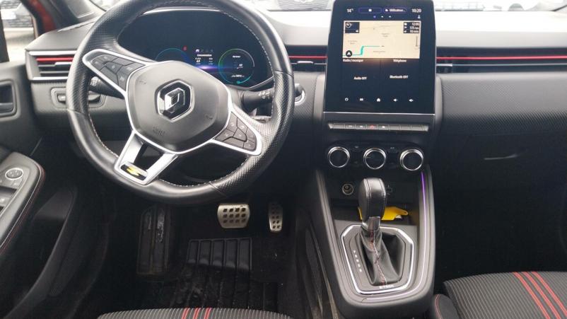 Vente en ligne Renault Clio 5 Clio E-Tech 140 - 21N au prix de 17 990 €