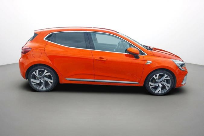 Vente en ligne Renault Clio 5 Clio E-Tech 140 - 21N au prix de 17 990 €