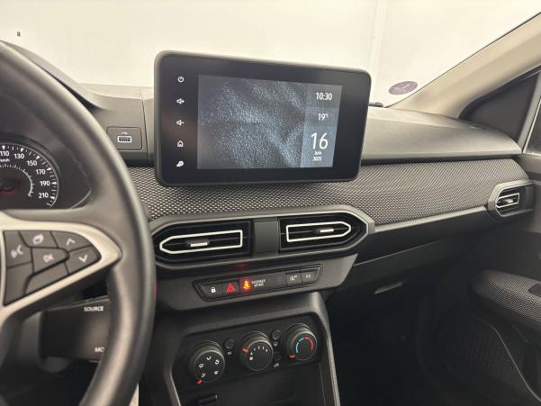 Vente en ligne Dacia Jogger  ECO-G 100 5 places au prix de 18 790 €