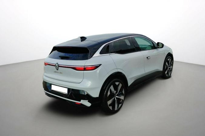 Vente en ligne Renault Megane E-Tech  EV60 220 ch super charge au prix de 28 990 €