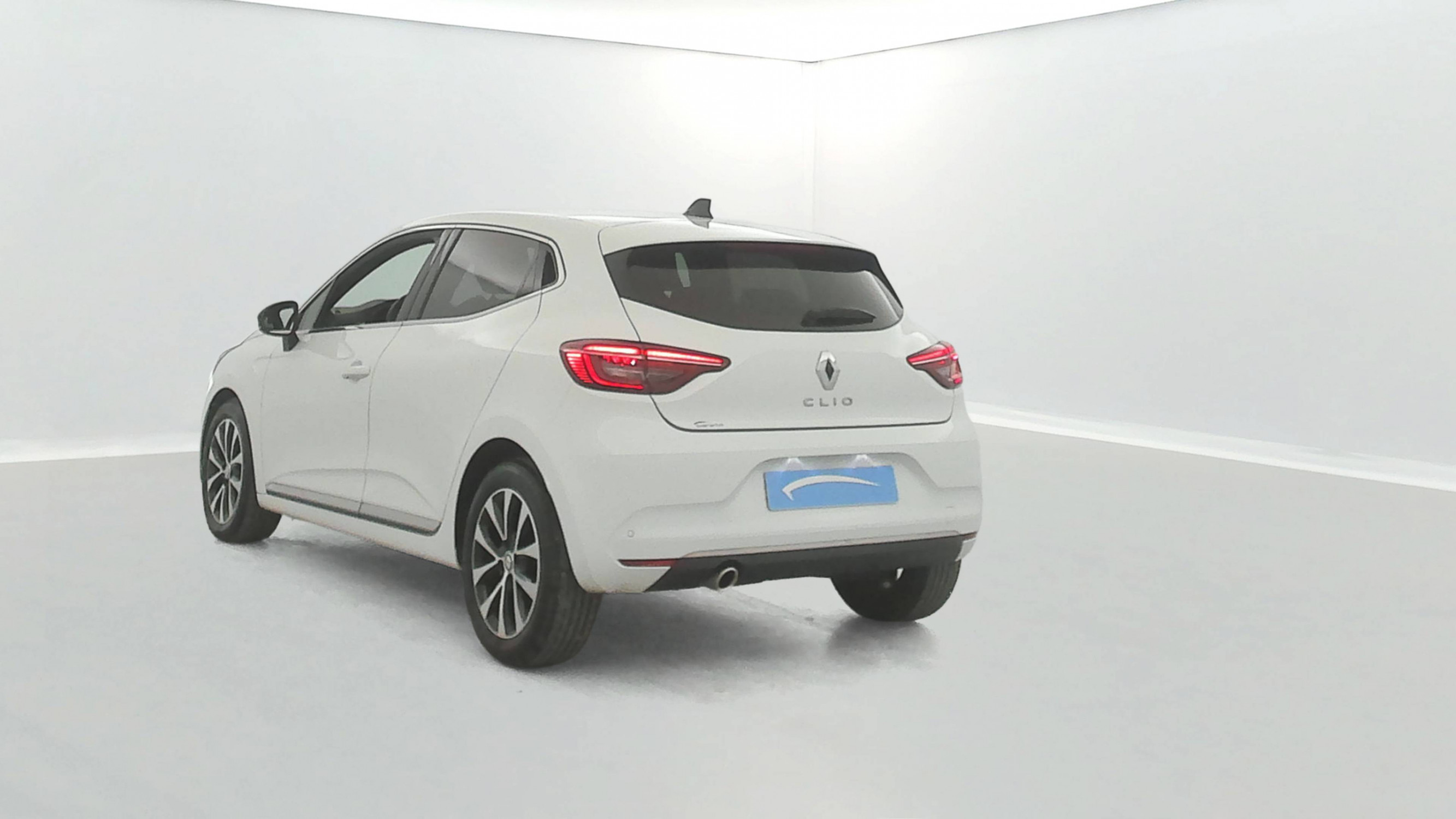 Vente en ligne Renault Clio 5 Clio TCe 90 au prix de 16 380 €