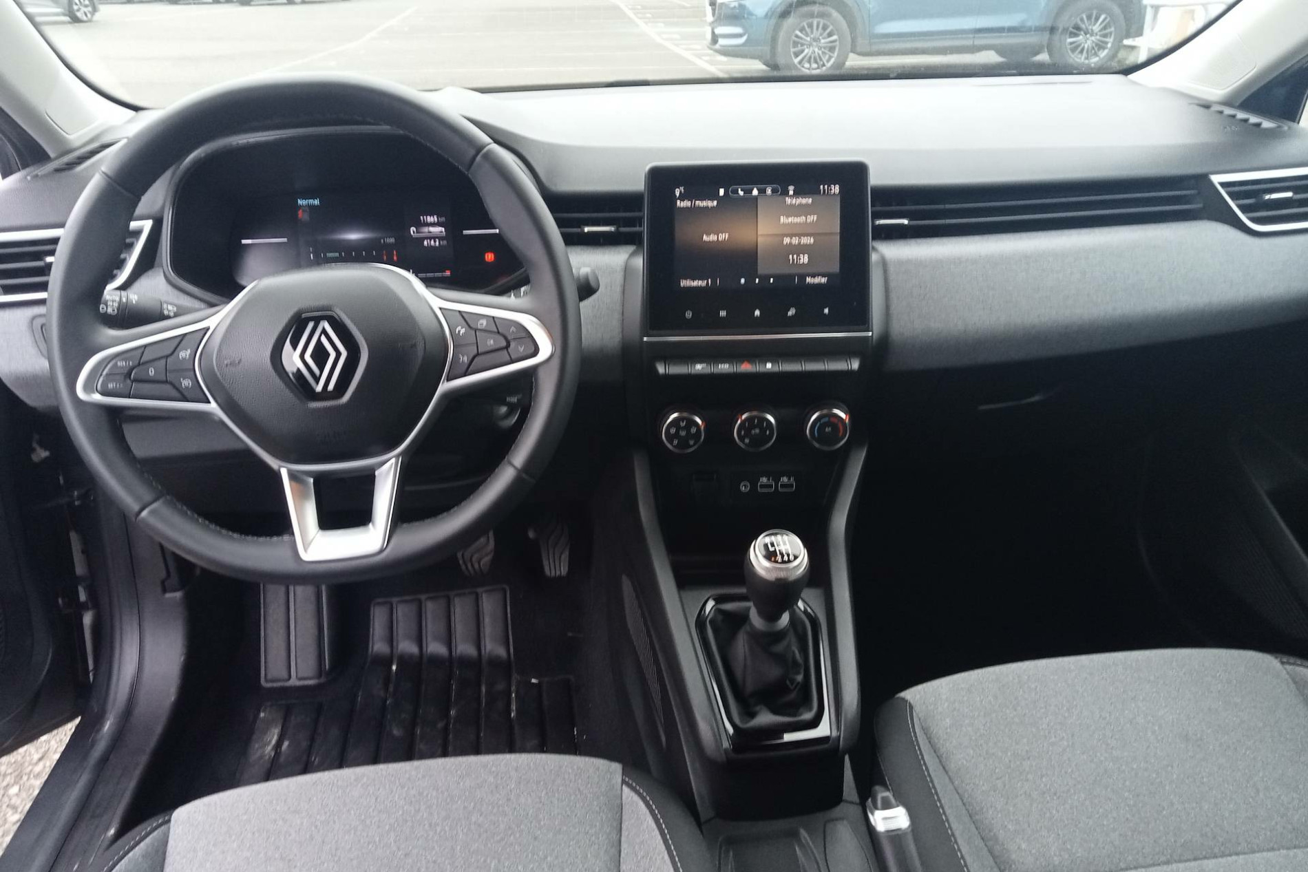 Vente en ligne Renault Clio 5 Clio TCe 90 au prix de 15 790 €