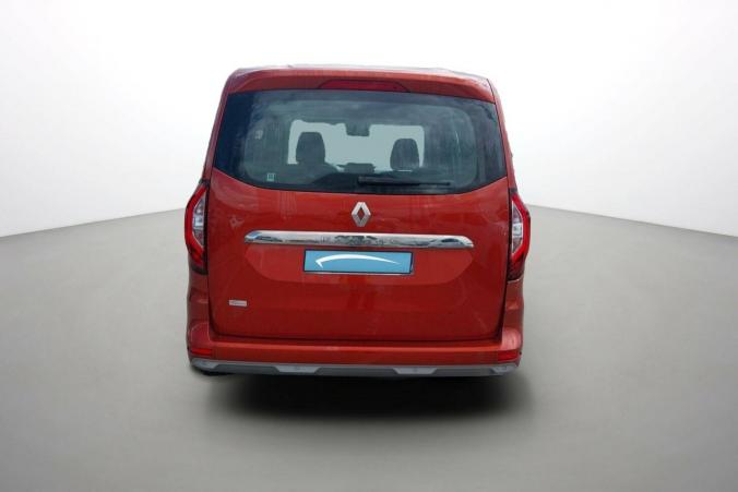 Vente en ligne Renault Kangoo  Blue dCi 95 au prix de 21 890 €