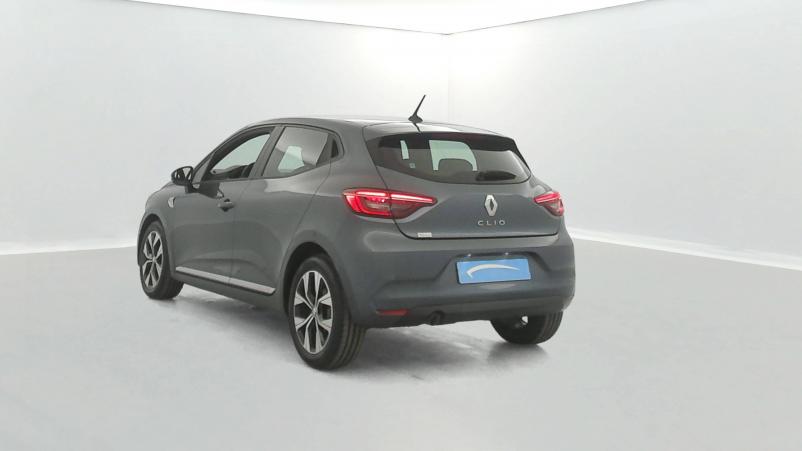 Vente en ligne Renault Clio 5 Clio TCe 90 - 21N au prix de 14 490 €