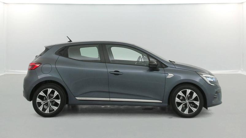Vente en ligne Renault Clio 5 Clio TCe 90 - 21N au prix de 14 490 €